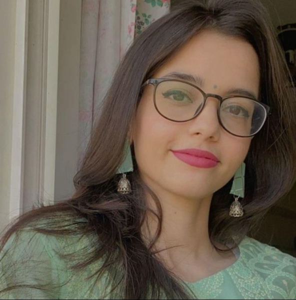 Astrologer Neetu Sharma